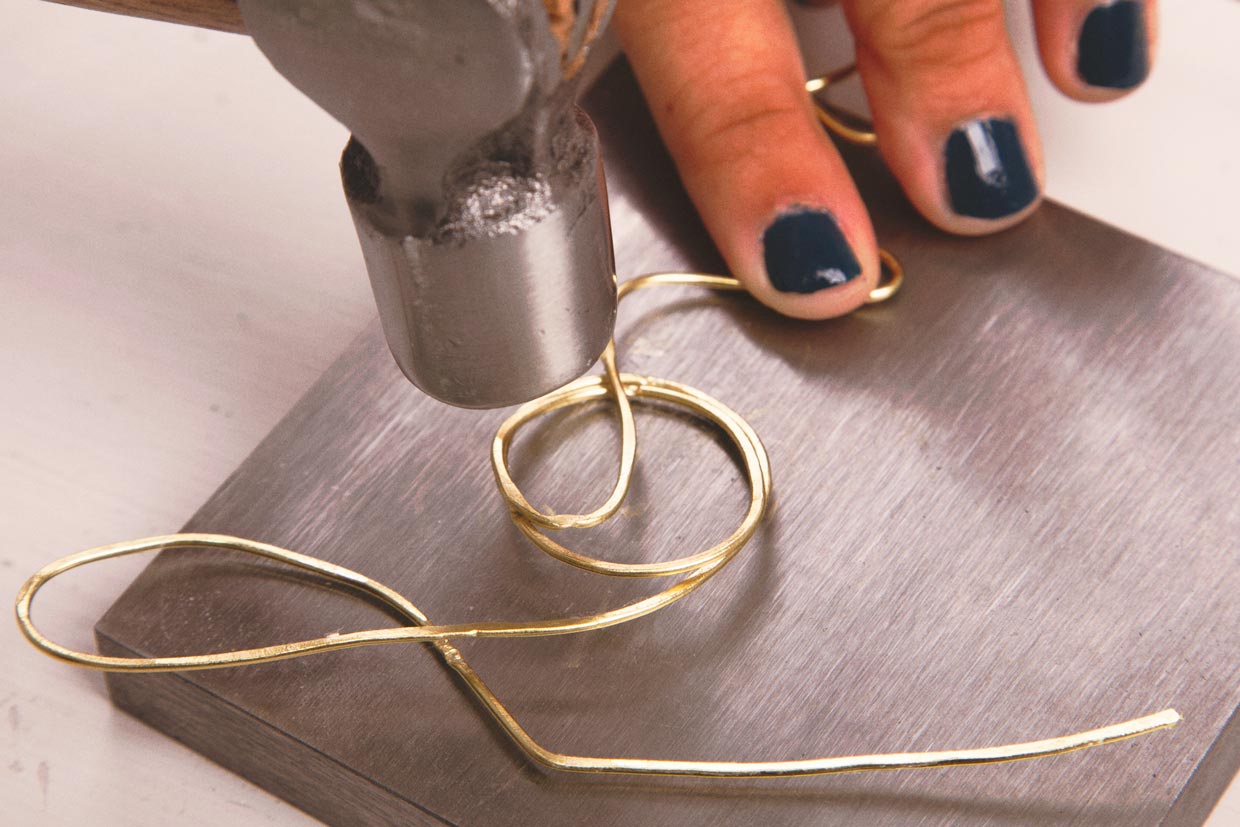 Gold Wire Cake Topper Maker Crate