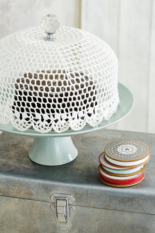Crocheted Cake Dome Maker Crate