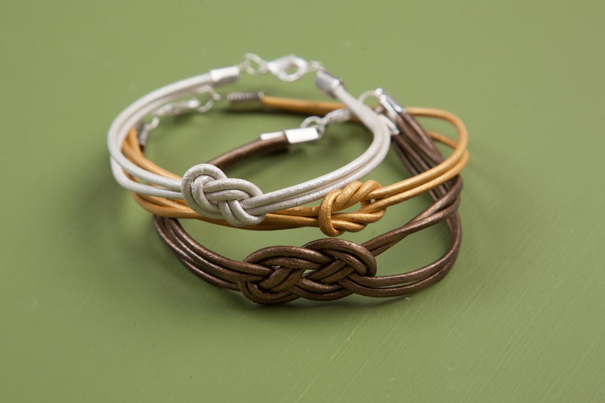 Knotted Leather Bracelet Maker Crate