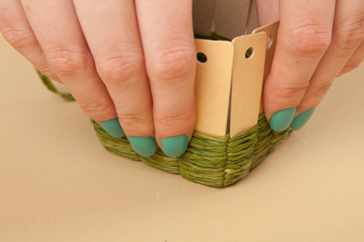 Woven Berry Basket Maker Crate