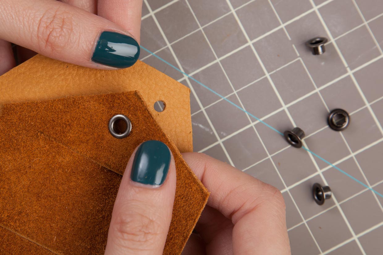 Leather Luggage Tag Maker Crate